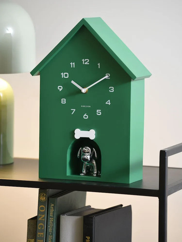Karlsson dog house - house, clock