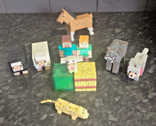 Minecraft action figures - minecraft,