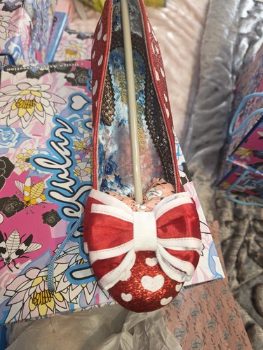 Irregular choice banjoes - irregular,