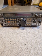 TRIO All Mode Transceiver 2mTS-711E 70cm TS-811E