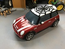 Playmates Micro Machines Mini Cooper play set with Micro Cars.