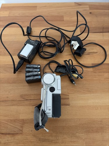Sony dcr pc2e digital - digital, video