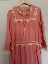 Vintage David Nieper pink lace