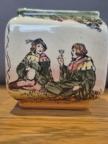 Royal doulton robin - royal,