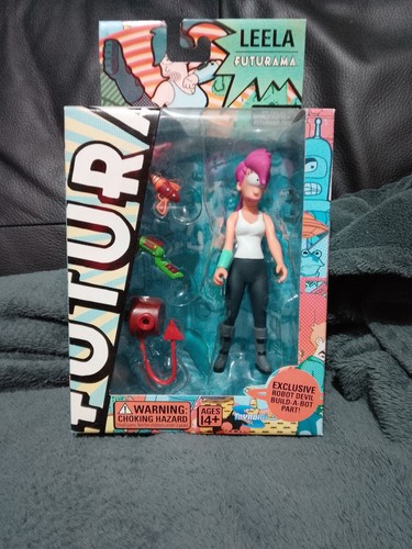 Toynami futurama leela figure - toynami,