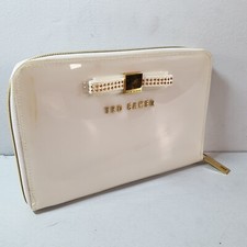TED BAKER Mini I Pad Kindle Case Iconic Bag PVC Bow Logo I Pad bag