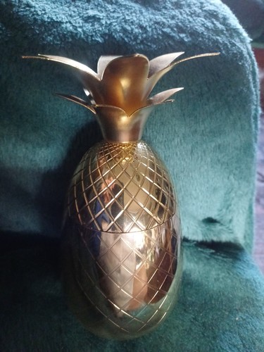 Vintage brass effect - brass,