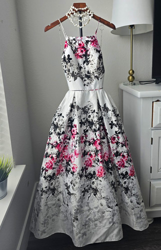 Betsy adam white floral - betsy,