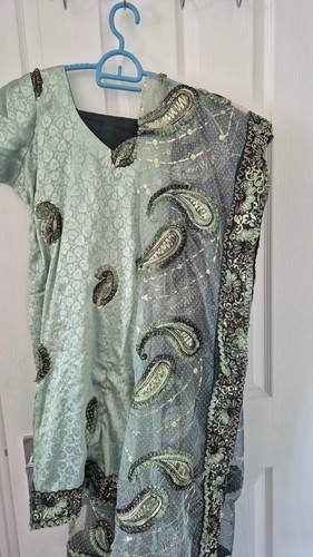 Salwar kameez women size - kameez,
