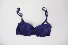 Secret Possessions / primark blue lace bra 32B