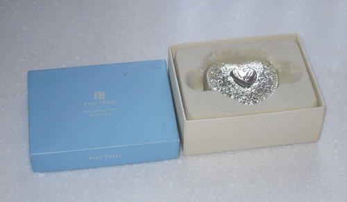 Past times heart - times, trinket