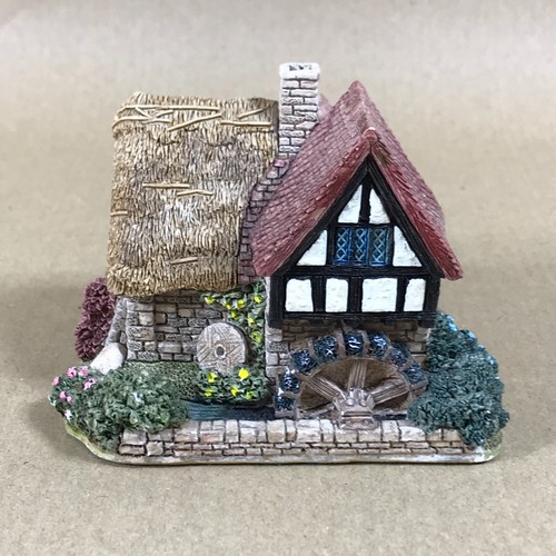 Lilliput lane waterside mill - lane,