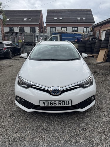 Toyota auris icon 1 - toyota, 1.8