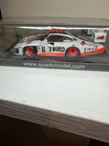 Spark porsche 935 6 - 1:43,