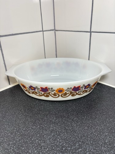 Pyrex vintage floral pattern - pyrex,