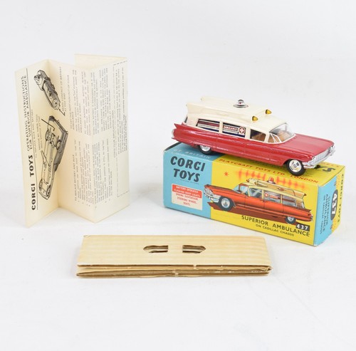 Corgi toys 437 superior - corgi,