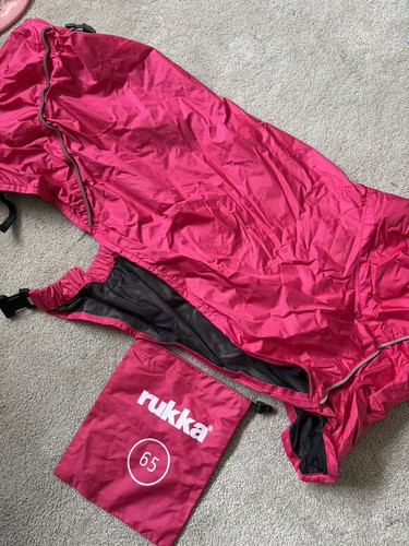 Rukka hase dog - rain,