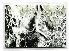 2017 Upper Deck Alien Movie - AES1 Alien Egg Shadowbox Chase Card NM 