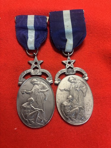 Medal pair royal masonic - of,