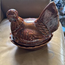 Bin DENMEAD POTTERY ENGLAND CERAMIC BROWN CHICKEN FARMHOUSE EGG HOLDER
