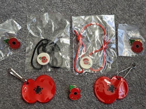 Poppy wrist bands - 2,