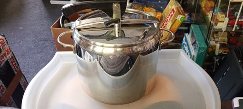 Bozzini pressure - bozzini(barazzoni),