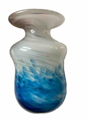 Art glass vase - glass, blown