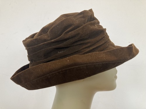 Ladies brown velvet lead rein - brown,