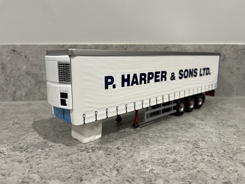 Corgi tri axle fridge - tri-axle,