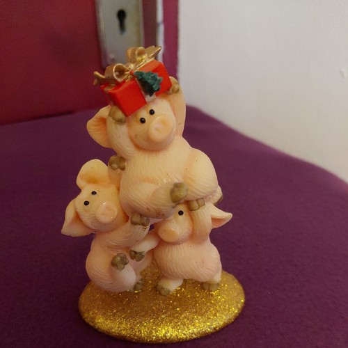 Piggin present 14308 - piggin,