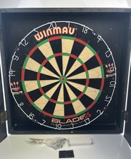 WINMAU Blade 4th Generation Blade Dartboard With Case - See Photos For Condition