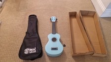 Mad About Soprano Beginners Ukulele with Bag & Pick