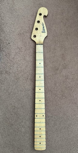 Bass size neck - p, nice