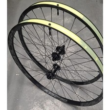 Industry 9 / Raceface ARC 30