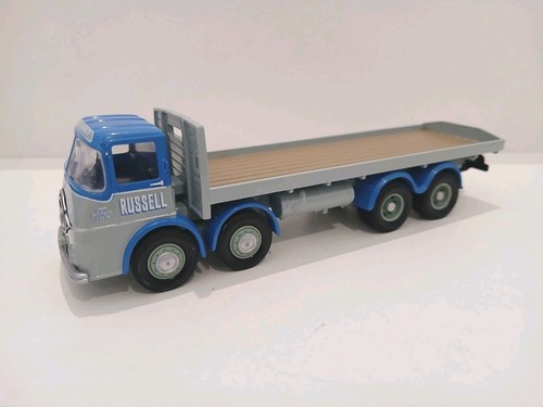 Corgi 50th scale - scale, kv