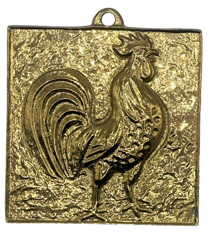 Vtg small brass rooster wall - small,