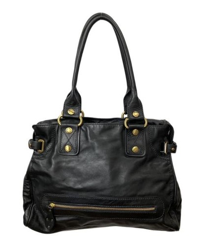 Aquascutum