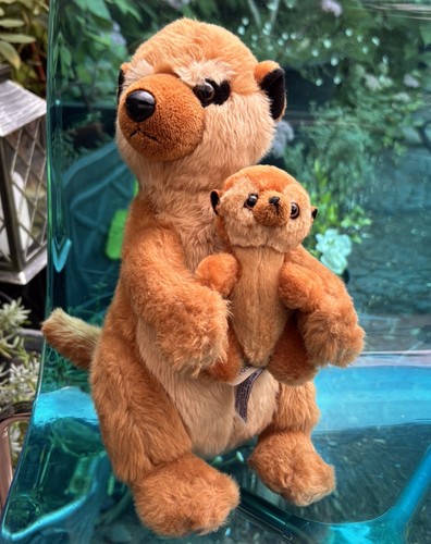 Aurora meerkat mum baby - meerkat,