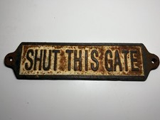 Vintage Solid Iron ‘Shut