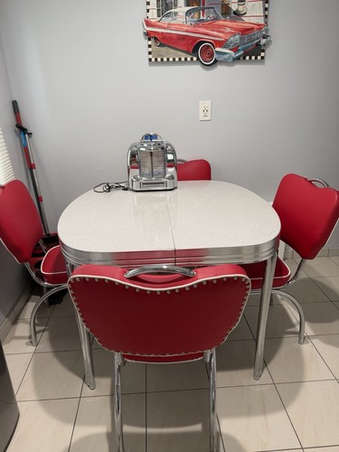 1950 table with amazing chairs - with,