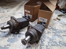 VERMEER HYDRAULIC DRIVE MOTOR