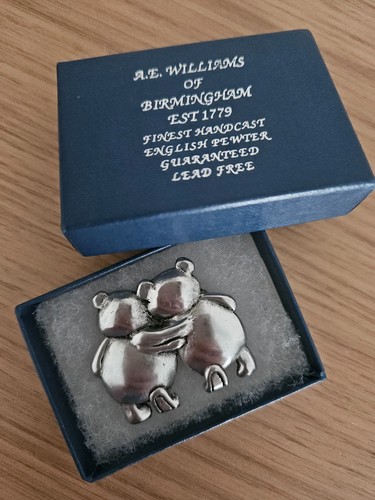 Vintage williams pewter - a,