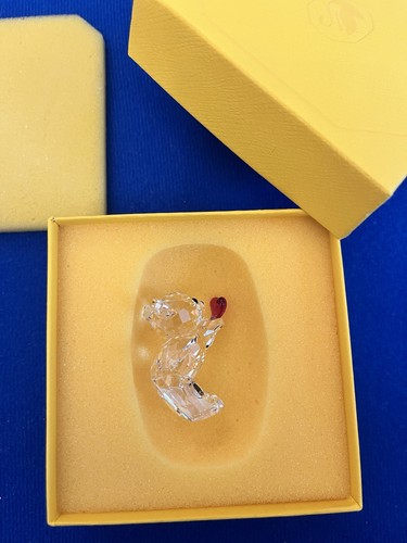 Swarovski kris bear - blowing, a