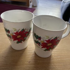 Royal Albert POINSETTIA