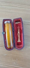 1900's Smokers Cigarette/ Cheroot  Holder 9 carat Gold Bezel With Amber Body