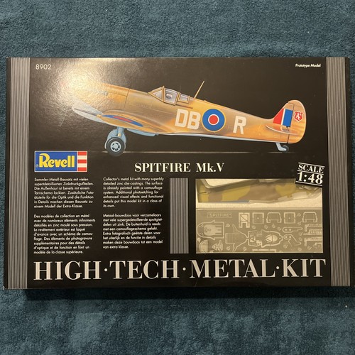 Revell scale spitfire - revell,