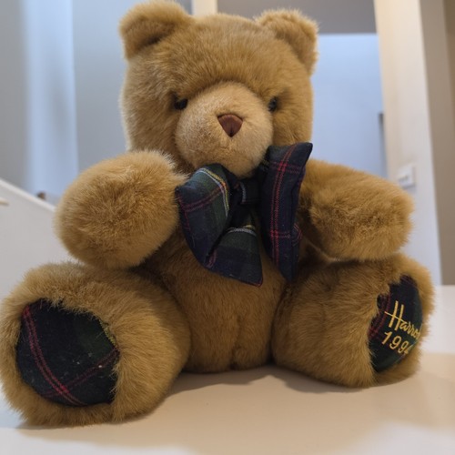 Harrods 1994 vintage highland - harrods,
