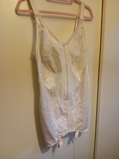 Vintage Open Bottom Corselette With 4 Suspenders 42E Zipped Front