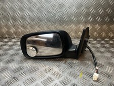 TOYOTA AVENSIS 5DR 2005