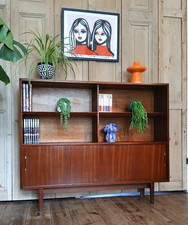 MID CENTURY TEAK SLIM SIDEBOARD BOOKCASE DISPLAY BY BEAVER AND TAPLEY RETRO